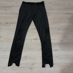 MALLAS TERCIPELO NEGRO