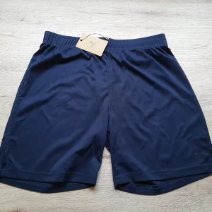 PANTALÓN AZUL MARINO CORTO DEPORTE