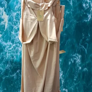 VESTIDO ROSA PALO LARGO CON NUEDO EN CUELLO DE GASA