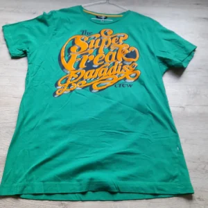 CAMISETA M/C VERDE CON LOGO