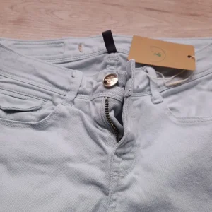 PANTALÓN TIPO VAQUERO AZUL CELESTE NIÑ@ELÁSTICO