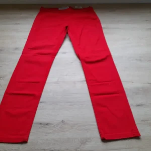 JOGGING ROJO ELÁSTICO CON CREMALLERA LATERAL