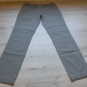 PANTALÓN TIPO CHINO CABALLERO CAQUI