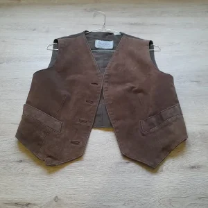 CHALECO MARRÓN DE ANTE (FALTAN BOTONES)