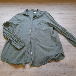 CAMISA M/L VERDE