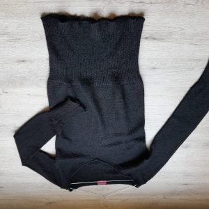JERSEY MUJER LARGO NEGRO ENTALLADO EN CINTURA CON DETALLES PLATEADOS