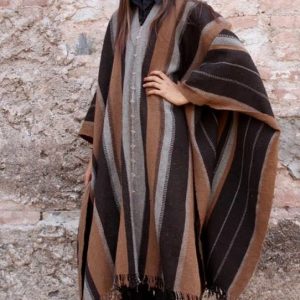 PONCHO DE LLAMA L006 -SOLO POR PEDIDO