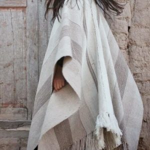 PONCHO DE LLAMA L007 -SOLO POR PEDIDO