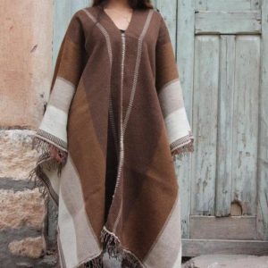 PONCHO DE LLAMA L008 -SOLO POR PEDIDO