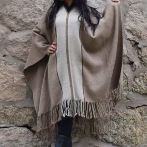 PONCHO DE LLAMA L046 – UN PAÑO – SOLO POR PEDIDO