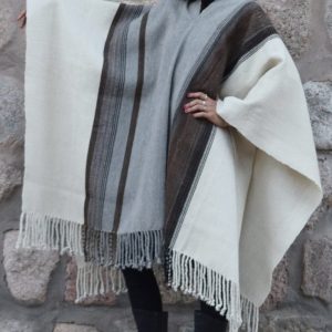 PONCHO DE LLAMA L051 – UN PAÑO – SOLO POR PEDIDO