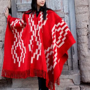 PONCHO ATADO A128, UN PAÑO TRAMA FINA, URDIMBRE FINA