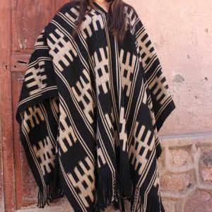 PONCHO ATADO A179 – UN PAÑO. TRAMA FINA, URDIMBRE FINA – SOLO POR PEDIDO