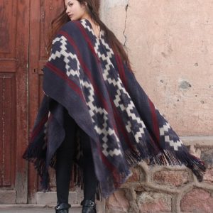 PONCHO ATADO A183 TIERRA INCA – UN PAÑO – TRAMA Y URDIMBRE FINA – SOLO POR PEDIDO