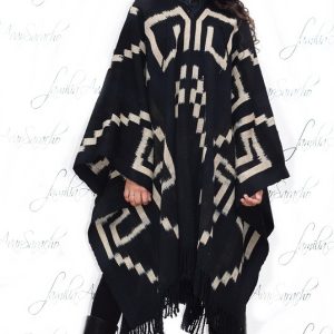 PONCHO ATADO A198 – INCA NEGRO/BEIGE – UN PAÑO – TRAMA Y URDIMBRE FINA