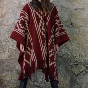 PONCHO ATADO A209, UN PAÑO TRAMA FINA, URDIMBRE FINA