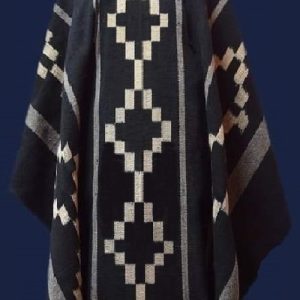 PONCHO ATADO A048 – UN PAÑO. TRAMA FINA, URDIMBRE FINA – SOLO POR PEDIDO