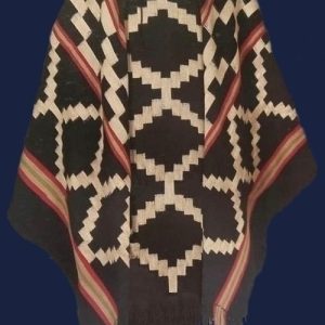 PONCHO ATADO A059 – UN PAÑO. TRAMA FINA, URDIMBRE FINA