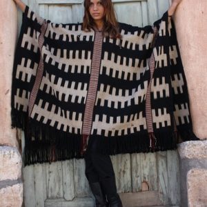 PONCHO ATADO A186 – UN PAÑO. TRAMA FINA, URDIMBRE FINA – SOLO POR PEDIDO