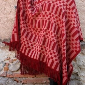 PONCHO ATADO A223, UN PAÑO TRAMA FINA, URDIMBRE FINA