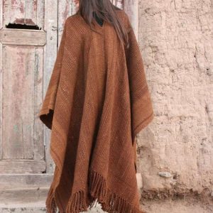 PONCHO DE LLAMA L306 GRUESO – SOLO POR PEDIDO
