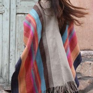 PONCHO DE OVEJA O030 – SOLO POR PEDIDO