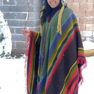 PONCHO DE OVEJA O540 RECREACIÓN ALTOPERUANO – SOLO POR PEDIDO
