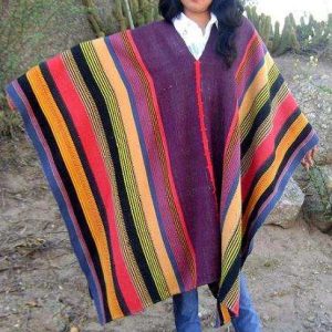 PONCHO DE OVEJA O560 RECREACIÓN ALTOPERUANO – SOLO POR PEDIDO