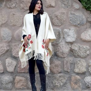 RUANA DE OVEJA R111 – DISPONIBLE