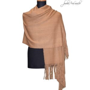 Chal de Vicuña V662 «Familia Avar Saracho»