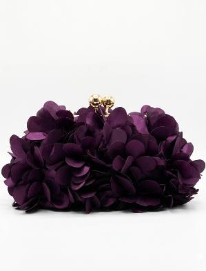 Clutch de Pétalos 3D