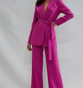 Traje Chaqueta y Pantalón con Cinturón