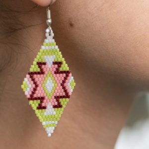 Aretes Rombo Arte Huichol