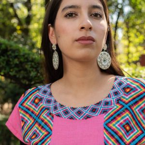 Blusa Rosa con Bordado Mexicano