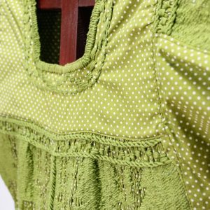Blusa Verde de Puntitos