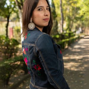 Chamarra de Mezclilla con Flores