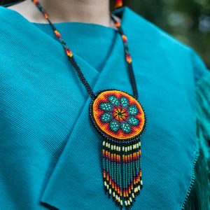 Collar Redondo Arte Huichol