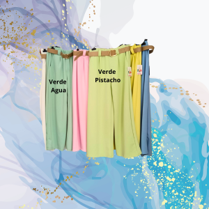 Pantalón curvy liso con cinturón